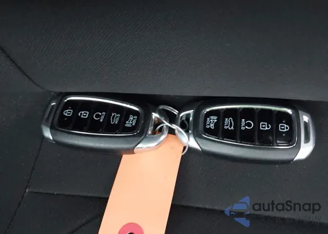 2023 Hyundai Elantra Sel from USA, damaged, VIN KMHLS4AG5PU500261